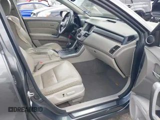 2011 Acura RDX Technology z VIN 5J8TB2H5XBA005742, wystawiony jako IAAI lot #41941195 z przebiegiem 137 181 mil mil oraz . Historia ofert i sprzedaży dostępna na DreamBid. Obrazek 5.