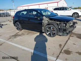 2019 Subaru Impreza Sport with VIN 4S3GTAM62K3725563, listed as a IAAI auction lot 40633599 with 90,962 mi miles. Bid and sale history available at carsss.com. Image 1.