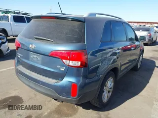 2014 Kia Sorento EX with VIN 5XYKUDA76EG490591, listed as a IAAI auction lot 41341726 with 116,601 mi miles. Bid and sale history available at carsss.com. Image 4.