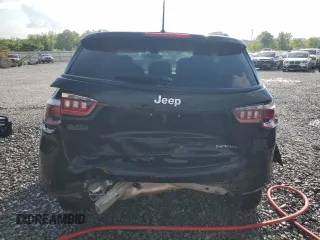 2018 Jeep Compass Sport с VIN 3C4NJCAB5JT335280, выставлен на аукционе Copart как лот 54524935 с пробегом 104 436 миль миль и Списание • Salvage title. История ставок и продаж доступна на DreamBid. Изображение 6.