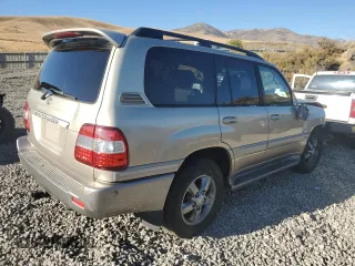 2006 Toyota Land Cruiser with VIN JTEHT05JX62091184, listed as a Copart auction lot 73431384 with 59,172 mi miles and Salvage Title. Bid and sale history available at carsss.com. Image 3.