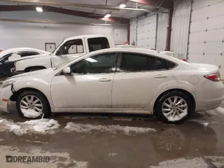 2012 Mazda Mazda6 i Touring with VIN 1YVHZ8DH7C5M22422, listed as a IAAI auction lot 41584750 with 266,236 mi miles. Bid and sale history available at carsss.com. Image 14.