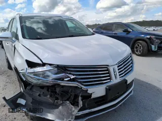 2016 Lincoln MKC Select with VIN 5LMCJ2D9XGUJ22052, listed as a Copart auction lot 71484584 with 88,799 mi miles and Salvage Title. Bid and sale history available at DreamBid. Image 12.