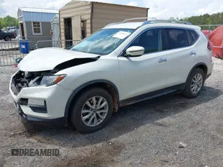 2020 Nissan Rogue S z VIN JN8AT2MT1LW005743, wystawiony jako IAAI lot #42108676 z przebiegiem 72 672 mil mil oraz . Historia ofert i sprzedaży dostępna na DreamBid. Obrazek 17.