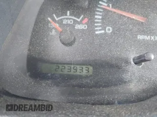 1997 Dodge Dakota with VIN 1B7GL23X7VS164206, listed as a IAAI auction lot 41839529 with 223,933 mi miles. Bid and sale history available at carsss.com. Image 16.