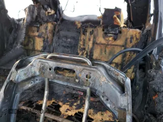 2017 Jeep Grand Cherokee Laredo z VIN 1C4RJFAG2HC799700, wystawiony jako Copart lot #40062834 z przebiegiem Nie podano mil oraz Nie do naprawy • Non repairable. Historia ofert i sprzedaży dostępna na DreamBid. Obrazek 10.