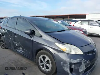2015 Toyota Prius Four with VIN JTDKN3DU1F0429343, listed as a IAAI auction lot 42582906 with 232,130 mi miles and . Bid and sale history available at DreamBid. Image 1.