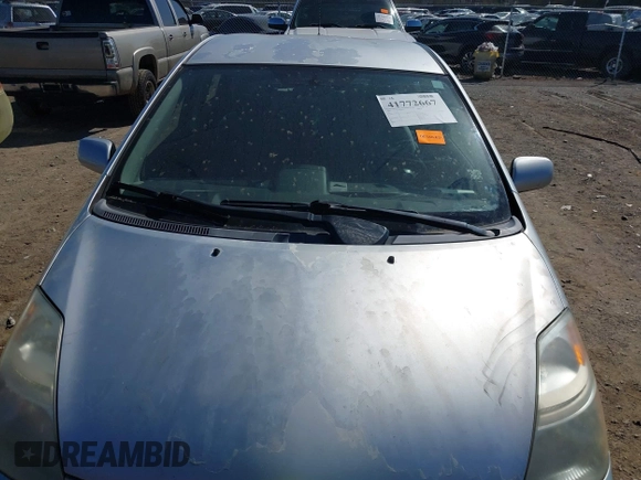 2006 Toyota Prius with VIN JTDKB20U967075958, listed as a IAAI auction lot 41772667 with Not Provided miles. Bid and sale history available at carsss.com. Image 6.