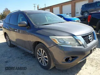 2014 Nissan Pathfinder S z VIN 5N1AR2MN4EC652116, wystawiony jako IAAI lot #41643008 z przebiegiem 256 769 mil mil oraz . Historia ofert i sprzedaży dostępna na DreamBid. Obrazek 1.