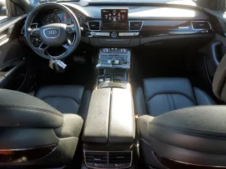 2018 Audi A8 z VIN WAU44AFD7JN000195, wystawiony jako Copart lot #42916214 z przebiegiem 181 353 mil mil oraz . Historia ofert i sprzedaży dostępna na DreamBid. Obrazek 8.