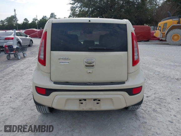 2013 Kia Soul ! with VIN KNDJT2A6XD7553147, listed as a IAAI auction lot 41505780 with 73,124 mi miles. Bid and sale history available at carsss.com. Image 16.