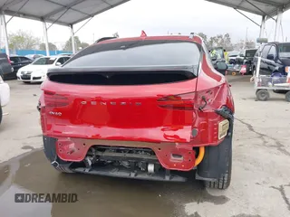 2023 Genesis GV60 Advanced z VIN KMUKCDTC9PU017098, wystawiony jako IAAI lot #41787572 z przebiegiem 1 685 mil mil oraz . Historia ofert i sprzedaży dostępna na DreamBid. Obrazek 17.
