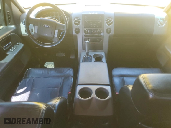 2004 Ford F-150 XLT с VIN 1FTPW14534KC08652, выставлен на аукционе Copart как лот 61236975 с пробегом 197 953 миль миль и Списание • Salvage title. История ставок и продаж доступна на DreamBid. Изображение 8.