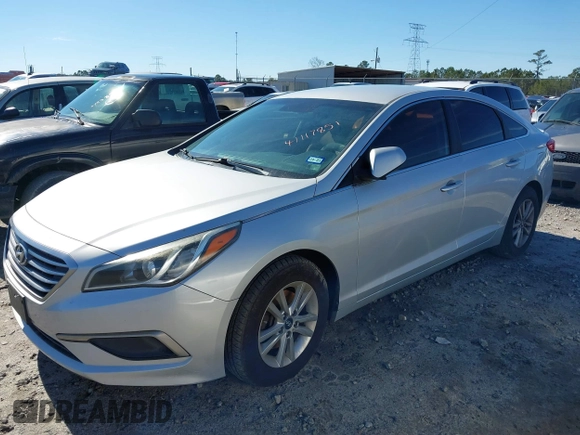 2017 Hyundai Sonata 2.4L with VIN 5NPE24AF5HH532563, listed as a IAAI auction lot 41117851 with 141,692 mi miles and . Bid and sale history available at carsss.com. Image 18.