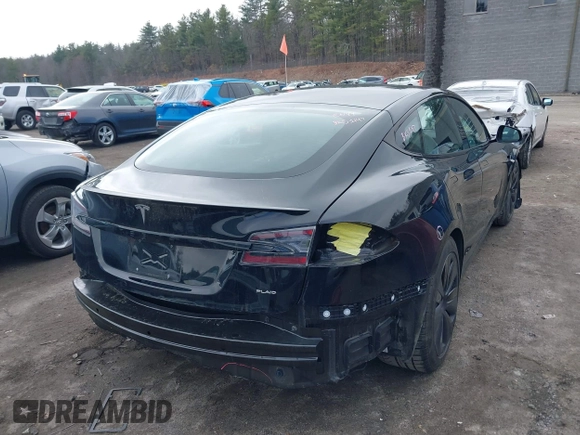 2021 Tesla Model S Plaid with VIN 5YJSA1E69MF439147, listed as a IAAI auction lot 41825656 with 25,626 mi miles. Bid and sale history available at carsss.com. Image 16.