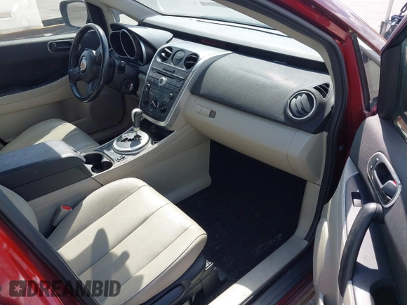 2007 Mazda CX-7 Sport with VIN JM3ER293X70145018, listed as a IAAI auction lot 42153581 with 146,839 mi miles. Bid and sale history available at carsss.com. Image 5.