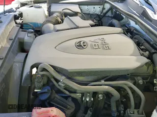 2017 Toyota Tacoma SR5 with VIN 3TMCZ5AN3HM085600, listed as a IAAI auction lot 43176302 with 105,581 mi miles and . Bid and sale history available at DreamBid. Image 19.