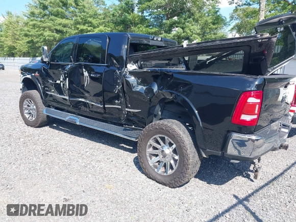 2022 Ram 2500 Limited with VIN 3C6UR5TLXNG377875, listed as a IAAI auction lot 42610178 with 46,390 mi miles and . Bid and sale history available at DreamBid. Image 3.