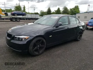2008 BMW 3 Series 328i z VIN WBAVA33598P141788, wystawiony jako Copart lot #58193035 z przebiegiem 171 270 mil mil oraz Szkoda całkowita • Salvage title. Historia ofert i sprzedaży dostępna na DreamBid. Obrazek 1.