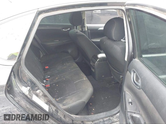 2018 Nissan Sentra SV z VIN 3N1AB7AP2JY240700, wystawiony jako IAAI lot #40207118 z przebiegiem 161 848 mil mil oraz . Historia ofert i sprzedaży dostępna na DreamBid. Obrazek 8.