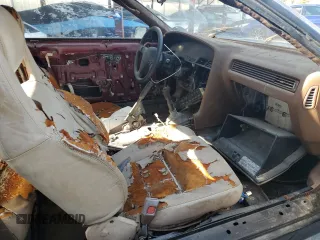 1989 Toyota Supra z VIN JT2MA71J3K0127383, wystawiony jako Copart lot #67868181 z przebiegiem 137 683 mil mil oraz Czysty tytuł • Clean title. Historia ofert i sprzedaży dostępna na DreamBid. Obrazek 5.