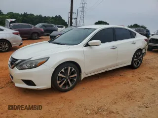 2017 Nissan Altima SR with VIN 1N4AL3AP5HC109658, listed as a Copart auction lot 59683105 with 154,200 mi miles and Salvage title. Bid and sale history available at DreamBid. Image 1.