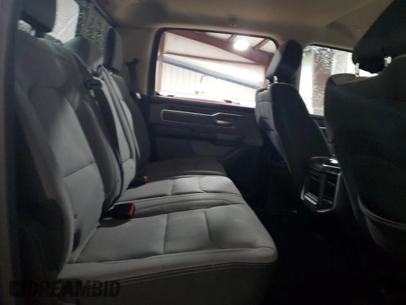 2019 Ram 1500 Big Horn z VIN 1C6SRFFT1KN803206, wystawiony jako Copart lot #57839865 z przebiegiem 58 349 mil mil oraz Szkoda całkowita • Salvage title. Historia ofert i sprzedaży dostępna na DreamBid. Obrazek 10.