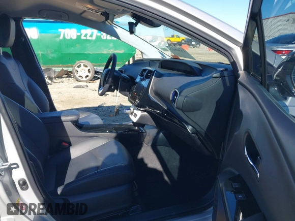 2017 Toyota Prius Two with VIN JTDKARFU5H3543052, listed as a IAAI auction lot 41348624 with 34,903 mi miles. Bid and sale history available at carsss.com. Image 5.