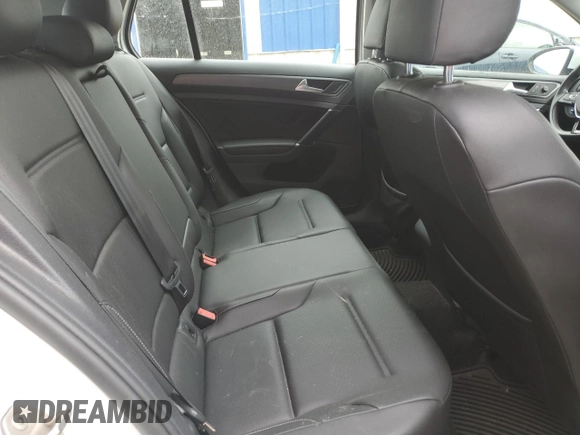 2019 Volkswagen Golf S z VIN 3VWG57AU3KM030374, wystawiony jako Copart lot #57373345 z przebiegiem 80 908 mil mil oraz Szkoda całkowita • Salvage title. Historia ofert i sprzedaży dostępna na DreamBid. Obrazek 10.