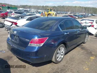2008 Honda Accord EX z VIN 1HGCP36738A049425, wystawiony jako IAAI lot #41838080 z przebiegiem 204 679 mil mil oraz . Historia ofert i sprzedaży dostępna na DreamBid. Obrazek 4.