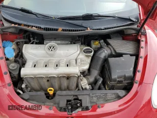 2010 Volkswagen Beetle with VIN 3VWRW3AG9AM025249, listed as a Copart auction lot 56785885 with 85,385 mi miles and Salvage title. Bid and sale history available at DreamBid. Image 11.