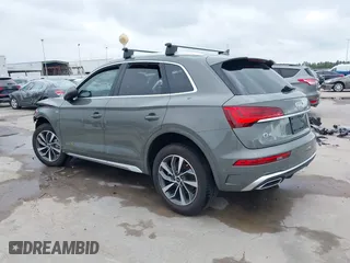 2024 Audi Q5 S line Premium Plus with VIN WA1EAAFY3R2043314, listed as a IAAI auction lot 40712504 with 5,170 mi miles. Bid and sale history available at carsss.com. Image 3.