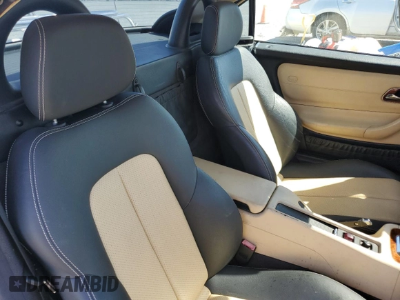 2003 Mercedes-Benz SLK 320 with VIN WDBKK65F03F286130, listed as a Copart auction lot 61544385 with 98,899 mi miles and Salvage title. Bid and sale history available at DreamBid. Image 10.