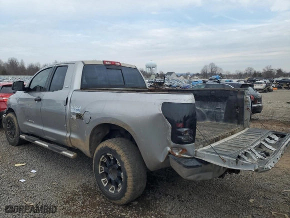 2007 Toyota Tundra SR5 with VIN 5TFBT54197X009975, listed as a Copart auction lot 47538315 with 246,110 mi miles and Salvage Title. Bid and sale history available at carsss.com. Image 2.