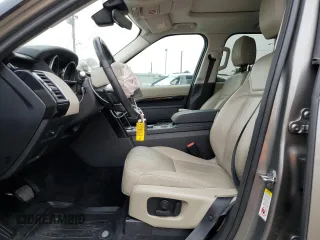 2019 Land Rover Discovery SE with VIN SALRG2RV8K2409828, listed as a Copart auction lot 73561574 with 47,374 mi miles and Salvage Title. Bid and sale history available at DreamBid. Image 7.