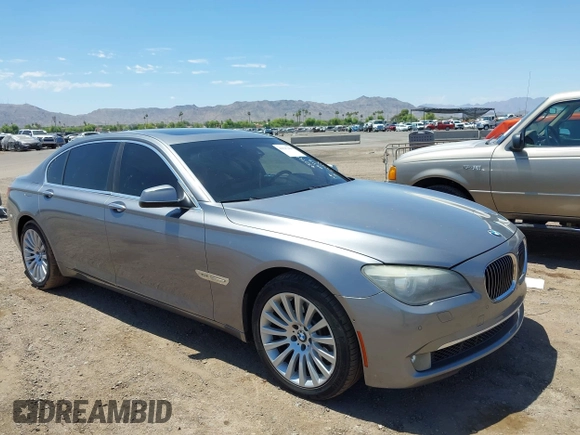 2012 BMW 7 Series 750Li xDrive с VIN WBAKC8C57CC435149, выставлен на аукционе IAAI как лот 42547400 с пробегом 125 127 миль миль и . История ставок и продаж доступна на DreamBid. Изображение 1.