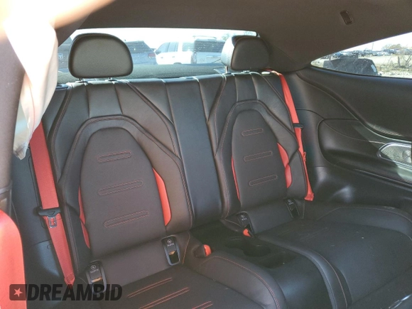 2024 Mercedes-Benz CLE 53 AMG z VIN W1KMJ6CB5RF030089, wystawiony jako Copart lot #83691554 z przebiegiem 5001 mil mil oraz Szkody całkowita. Historia ofert i sprzedaży dostępna na DreamBid. Obrazek 10.