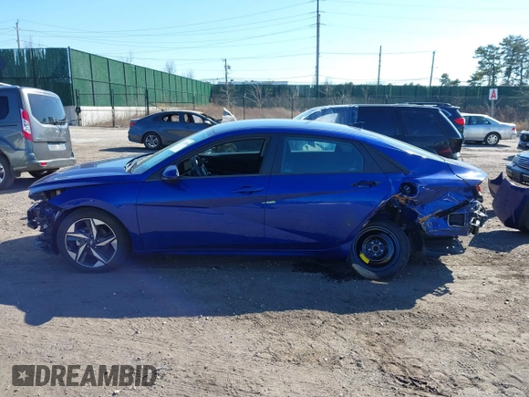 2023 Hyundai Elantra SEL with VIN 5NPLS4AG3PH110029, listed as a IAAI auction lot 41720508 with 17,735 mi miles and . Bid and sale history available at DreamBid. Image 14.