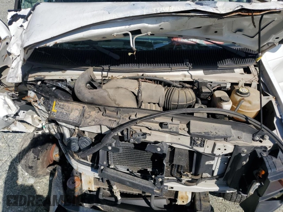 2008 Ford Econoline Cargo Commercial with VIN 1FTNS24L78DA23330, listed as a Copart auction lot 70420354 with Not Provided miles and Salvage Title. Bid and sale history available at DreamBid. Image 12.