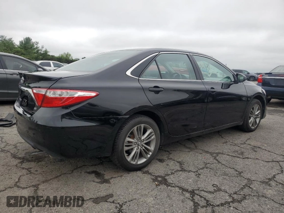 2017 Toyota Camry XLE z VIN 4T1BF1FK7HU702659, wystawiony jako Copart lot #61536625 z przebiegiem 103 533 mil mil oraz Czysty tytuł • Clean title. Historia ofert i sprzedaży dostępna na DreamBid. Obrazek 3.