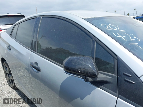 2022 Toyota Prius L Eco with VIN JTDKAMFU8N3164240, listed as a IAAI auction lot 41892462 with 35,980 mi miles and . Bid and sale history available at DreamBid. Image 14.