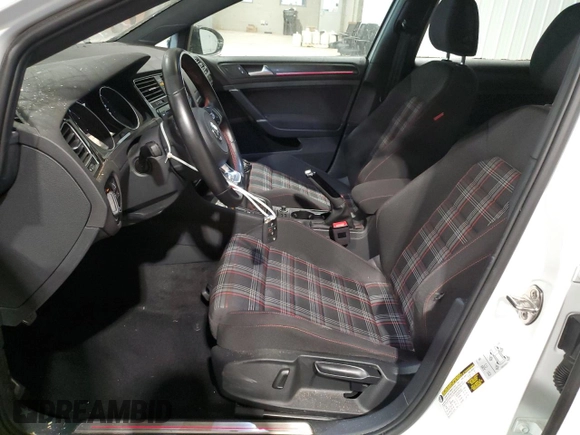 2019 Volkswagen GTI S z VIN 3VW5T7AU7KM010447, wystawiony jako Copart lot #57136835 z przebiegiem 19 613 mil mil oraz Szkoda całkowita • Salvage title. Historia ofert i sprzedaży dostępna na DreamBid. Obrazek 7.