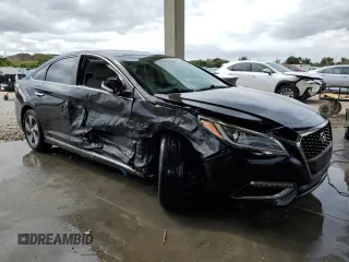 2017 Hyundai Sonata Hybrid Limited with VIN KMHE34L3XHA075915, listed as a Copart auction lot 42370454 with 57,669 mi miles. Bid and sale history available at carsss.com. Image 4.