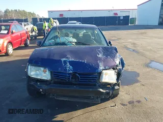 2003 Volkswagen Jetta GLS с VIN 3VWSK69M93M120499, выставлен на аукционе IAAI как лот 41493310 с пробегом 189 532 миль миль и . История ставок и продаж доступна на DreamBid. Изображение 12.