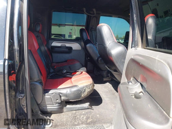 2007 Ford Super Duty F-250 XL with VIN 1FTSW21P27EA19760, listed as a IAAI auction lot 41959940 with 313,508 mi miles. Bid and sale history available at carsss.com. Image 8.