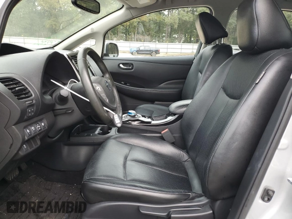 2015 Nissan LEAF SV with VIN 1N4AZ0CP3FC318436, listed as a Copart auction lot 70855893 with 65,101 mi miles. Bid and sale history available at carsss.com. Image 7.