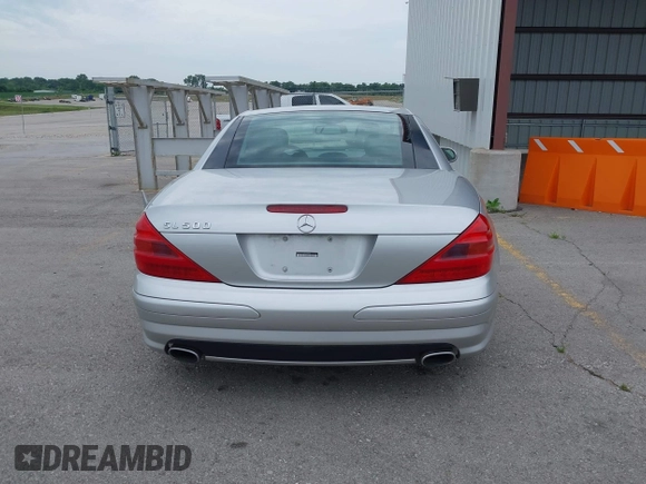 2003 Mercedes-Benz SL 500 with VIN WDBSK75F33F058662, listed as a IAAI auction lot 42502930 with Not provided miles and . Bid and sale history available at DreamBid. Image 16.
