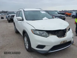 2014 Nissan Rogue S with VIN 5N1AT2MV5EC773061, listed as a IAAI auction lot 41572852 with 175,899 mi miles. Bid and sale history available at carsss.com. Image 1.