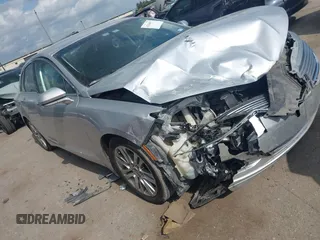 2015 Lincoln MKZ with VIN 3LN6L2G95FR615925, listed as a IAAI auction lot 42344017 with 162,912 mi miles and . Bid and sale history available at DreamBid. Image 1.