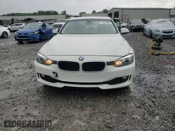 2014 BMW 3 Series 320i xDrive with VIN WBA3C3G50ENS67198, listed as a Copart auction lot 61654205 with 86,126 mi miles and Salvage title. Bid and sale history available at DreamBid. Image 13.